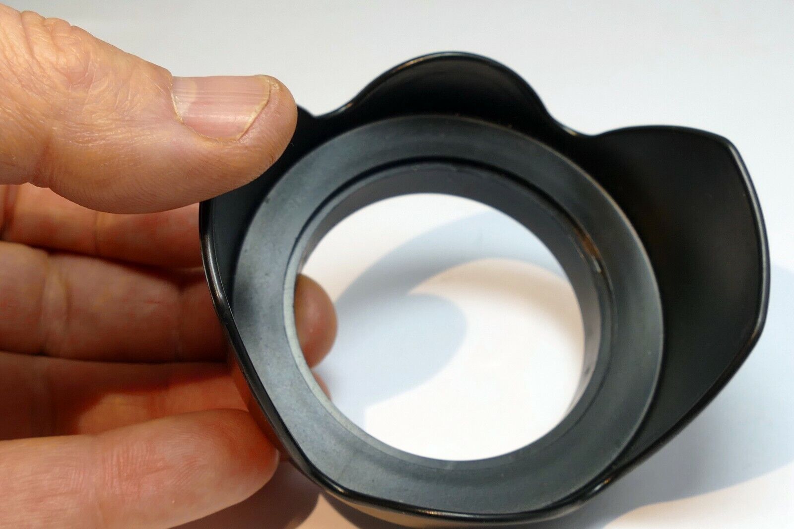 58mm Threaded Lens Hood shade petal shaped plastic