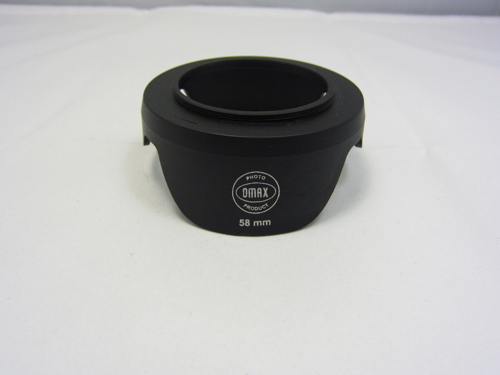 OMAX Plastic 58mm Screw In Flower Petal Lens Hood  N101047