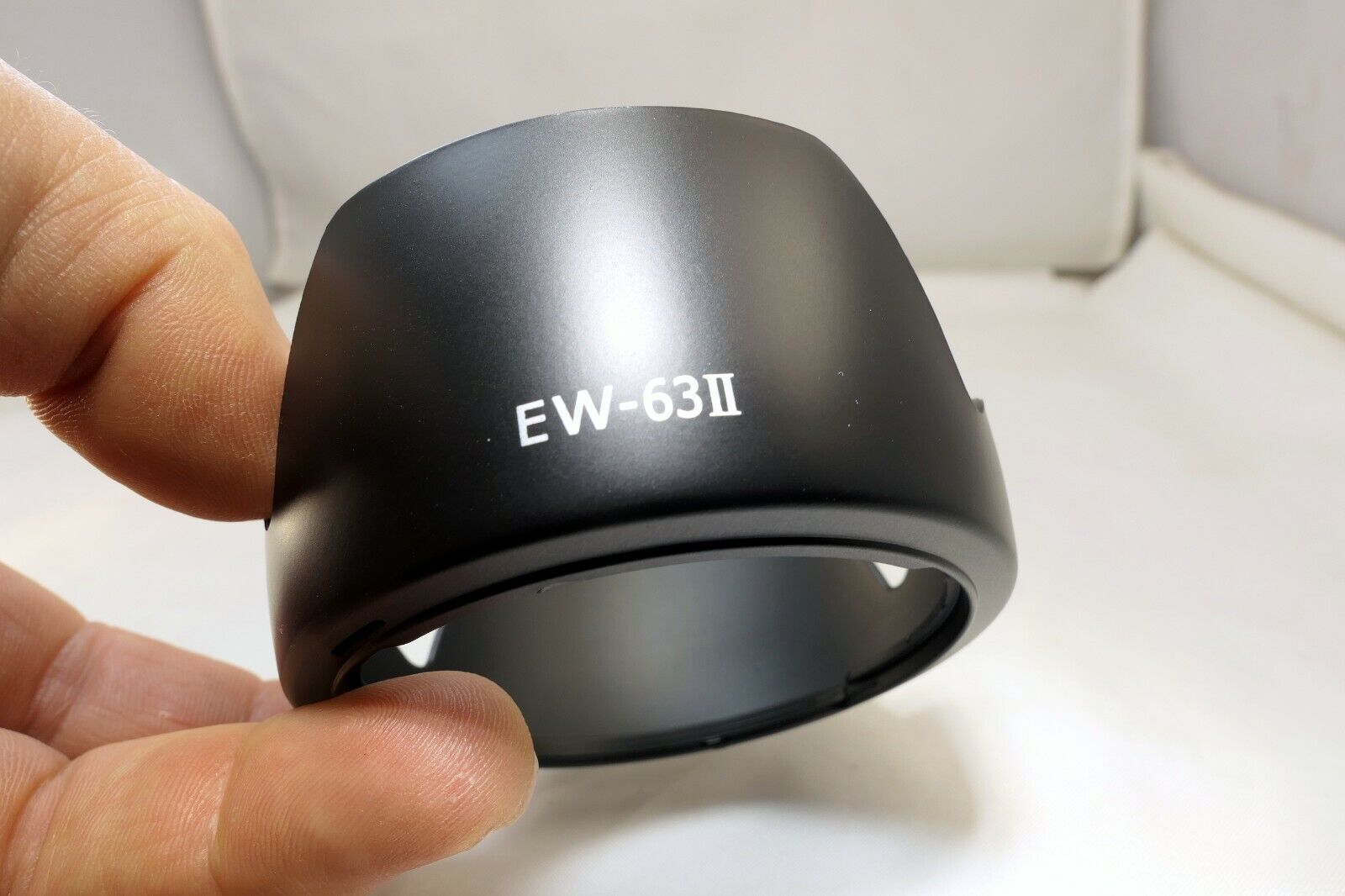 Aftermarket EW-63 II Lens Hood Shade for 28mm F1.8 EF 28-105mm F3.5-4.5 II