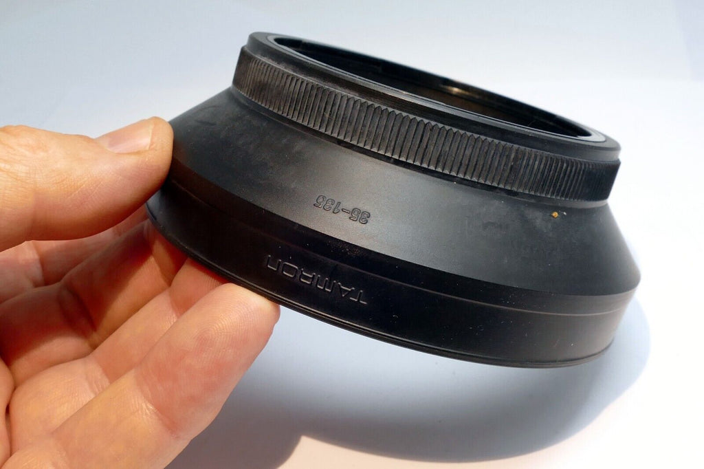 Tamron   Lens Hood Shade for  35-135mm f3.5-4.2 Adaptall-2 22A (67mm)