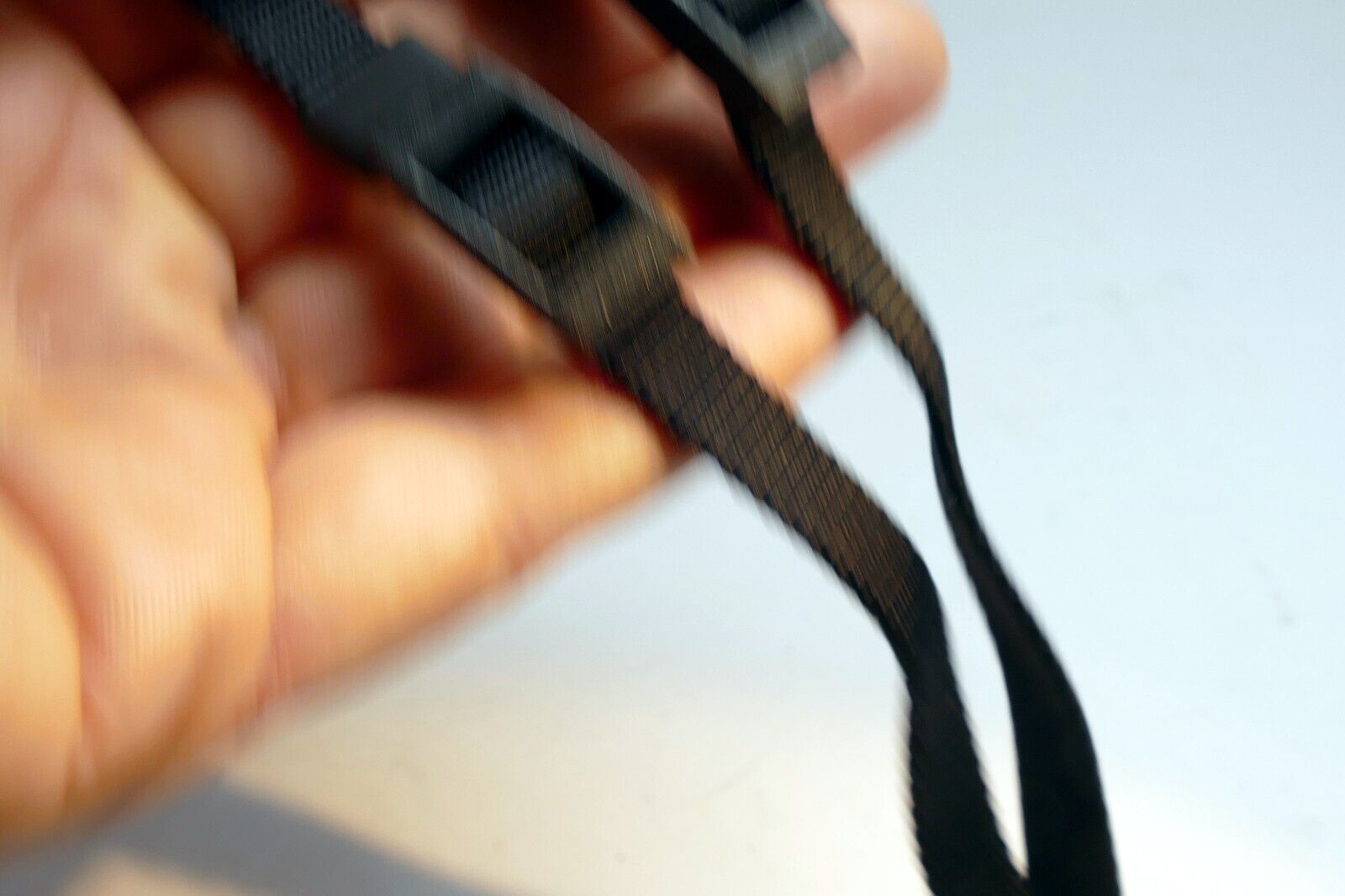 Sony Alpha A7  Camera Neck Shoulder Strap 3.5cm wide - genuine OEM