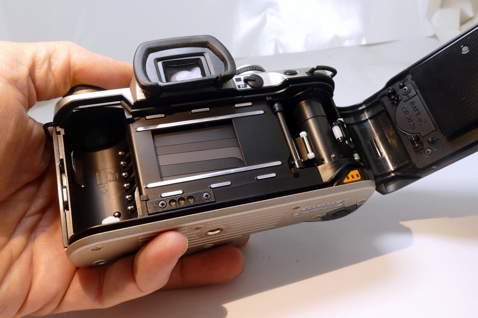 Pentax ZX-5N 35mm Film SLR Camera Body Only