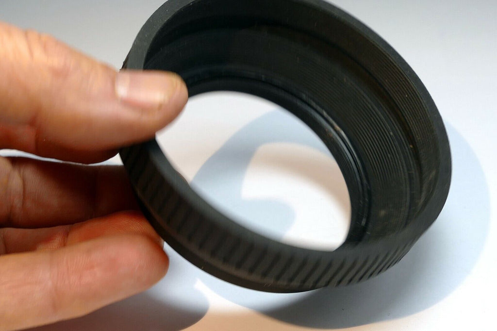 67mm rubber Lens Hood Shade screw in double threaded