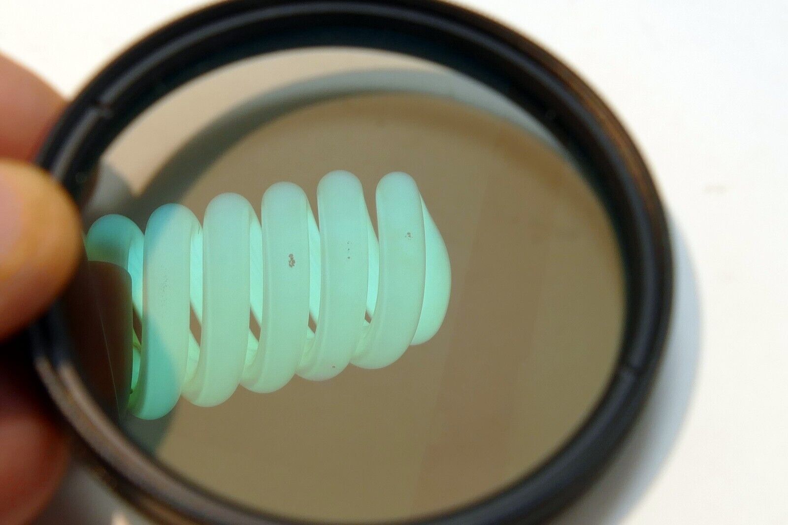 Amazon Basics MC C-PL 58mm Lens Filter Circular Polarizer