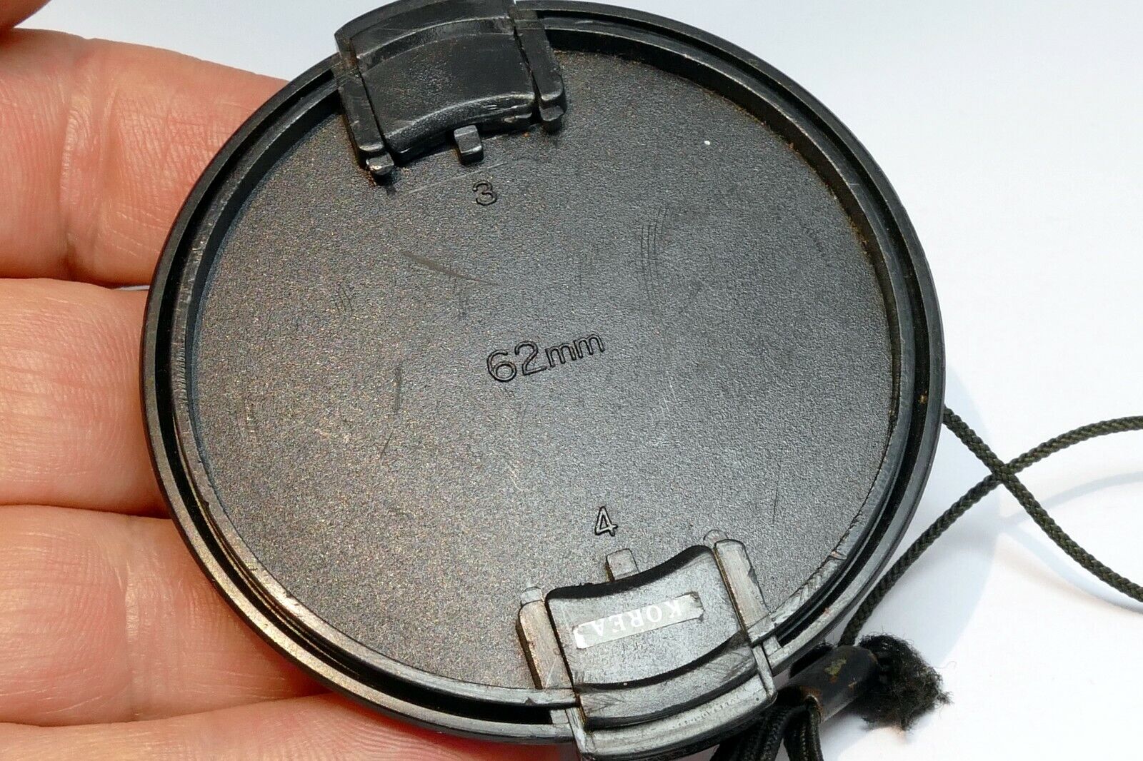 62mm Lens Front Cap snap on type Black with keeper string vintage