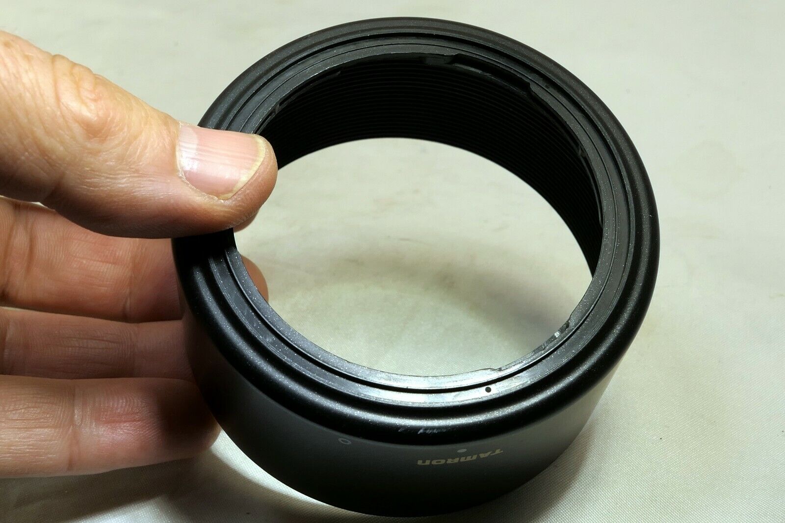 Tamron 1B4FH Lens Hood Shade for 70-300mm f4-5.6 LD (472D) - 58mm rim