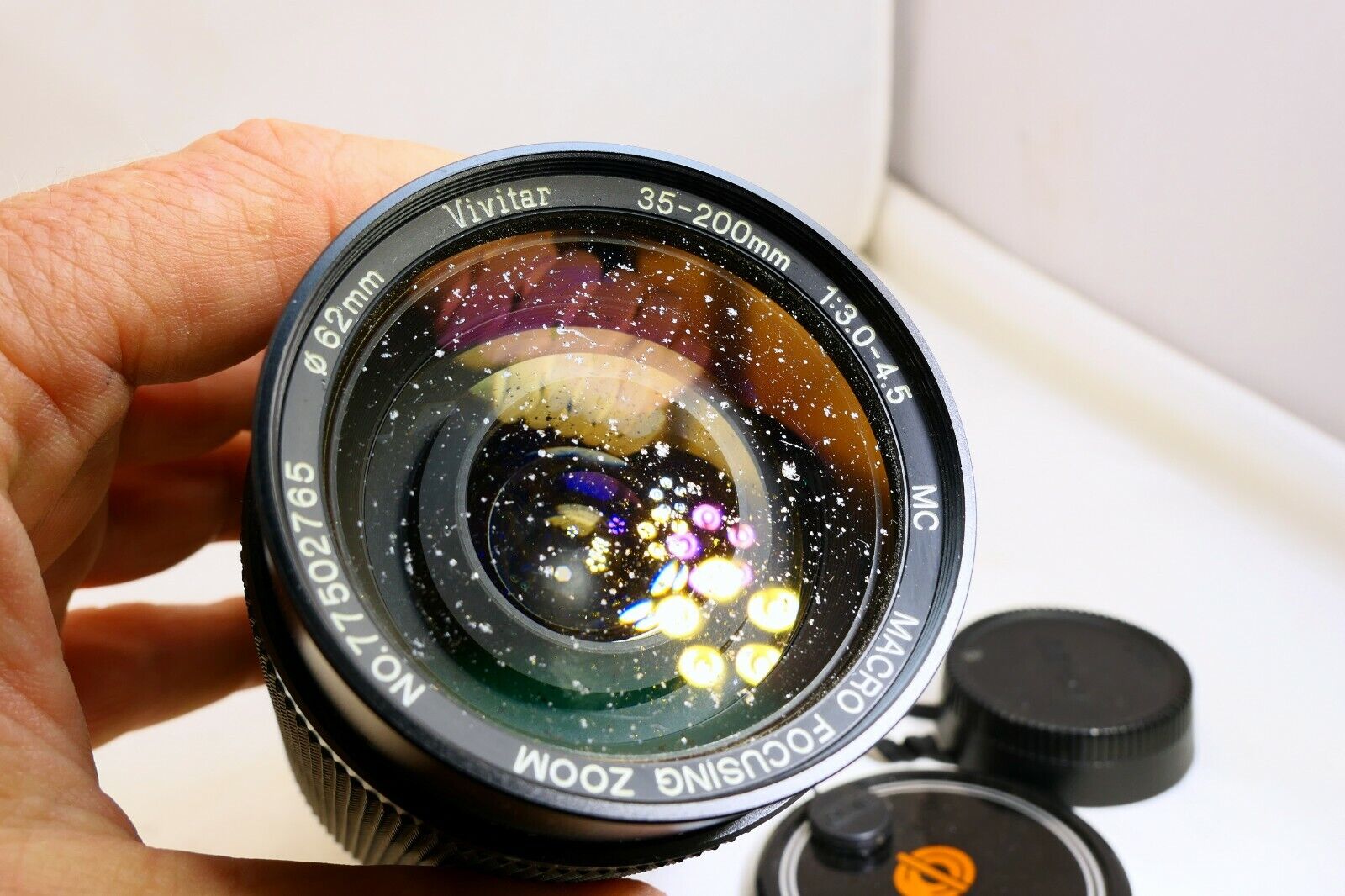 Vivitar 35-200mm f3-4.5 AI manual focus lens for Nikon (BADLY SCRATCHED GLASS)