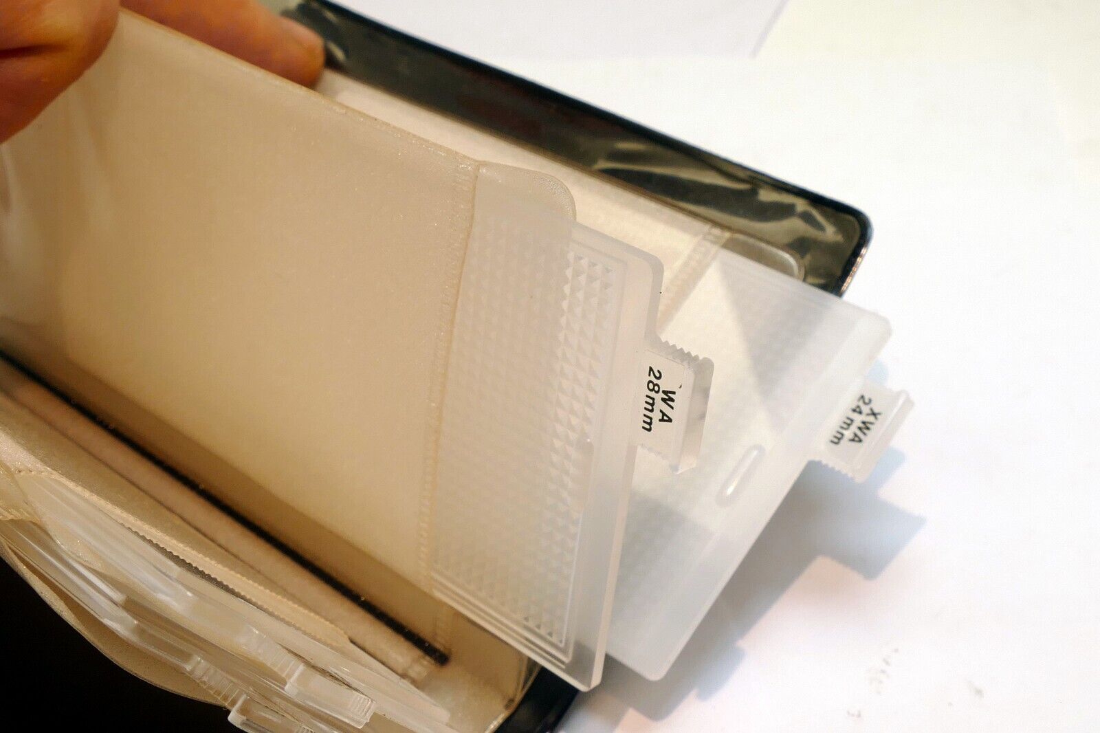 Vivitar 24mm 28mm 70mm 135mm Lens Wide Angle Holder / Adapter for 283 273 Flash