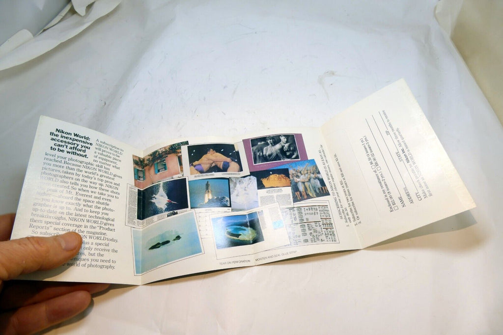 Nikon World brochure Guide (EN) Magazine order form