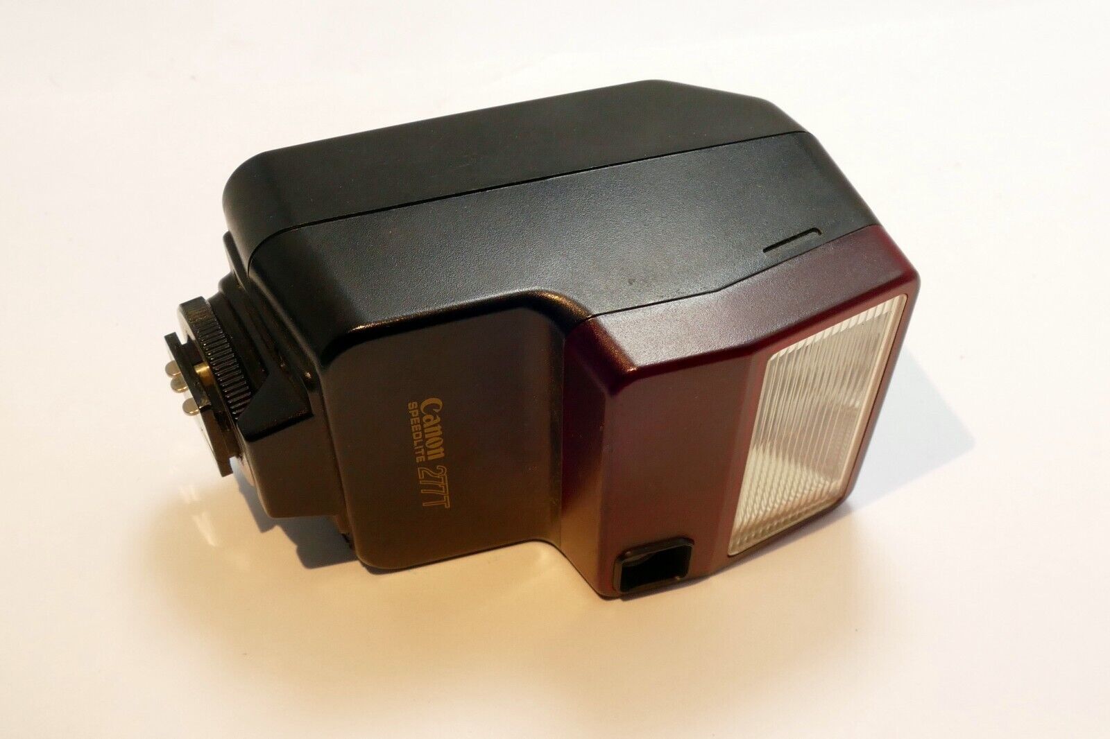 Canon 277T Speedlight Shoe Mount Flash - works good
