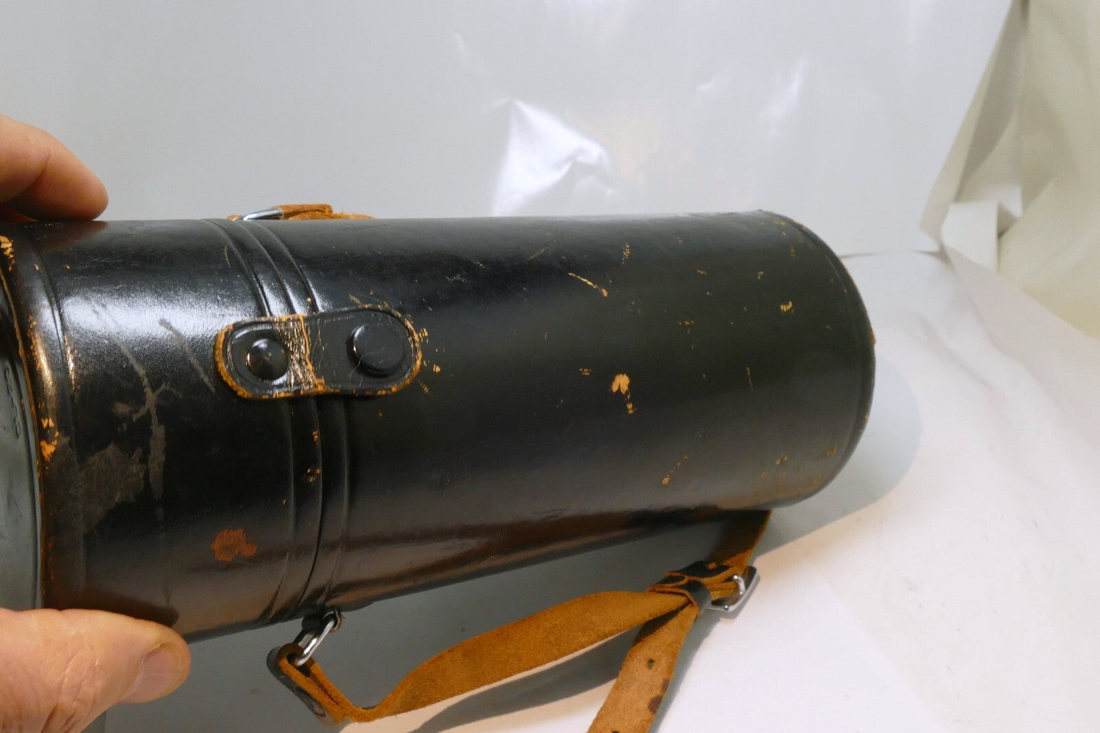 Nikon Hard Lens Case (for 70-300mm VR or 200mm )