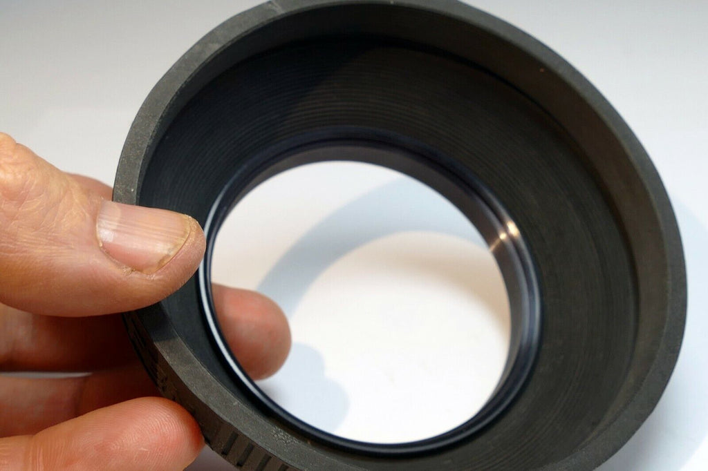 67mm rubber Lens Hood Shade screw in for 70-210mm