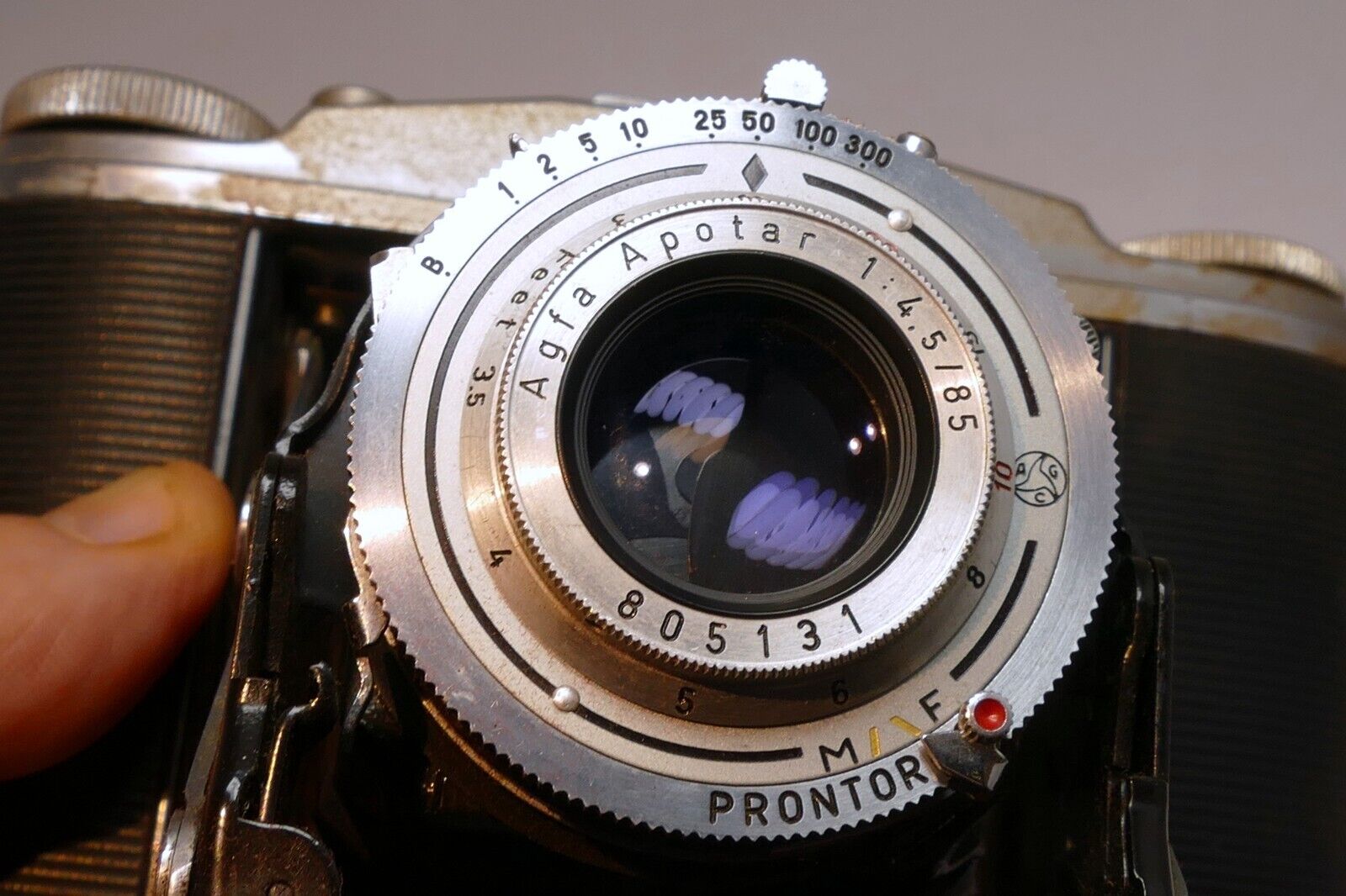 Agfa-Ansco Speedex Special Folding Camera With 85mm f/4.5 Apotar Lens 4X5 medium