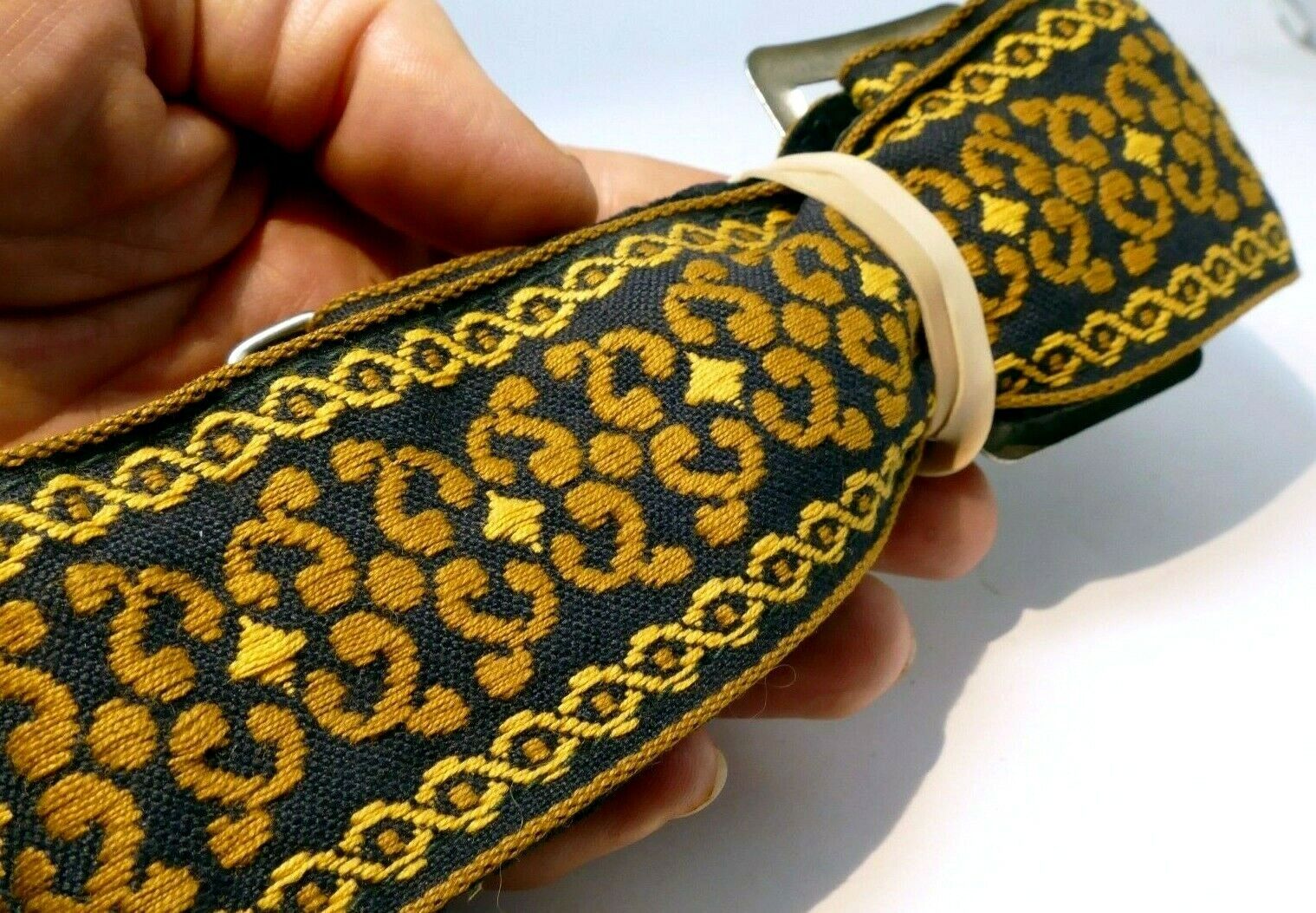 Hippy Style 40" Camera Neck Strap w/ metal ring Gold/Yellow/Black medium format