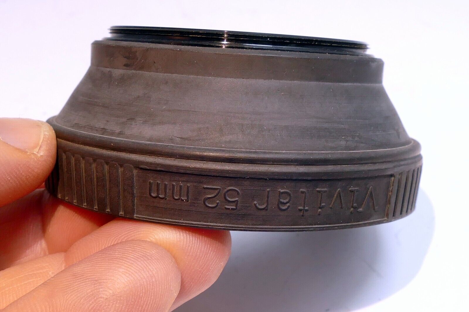 52mm Lens Hood Shade rubber threaded screw in for 50mm f1.4