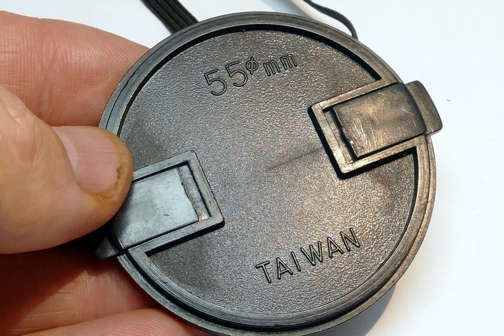 55mm rim Lens Front Cap for 80-200mm with keeper string