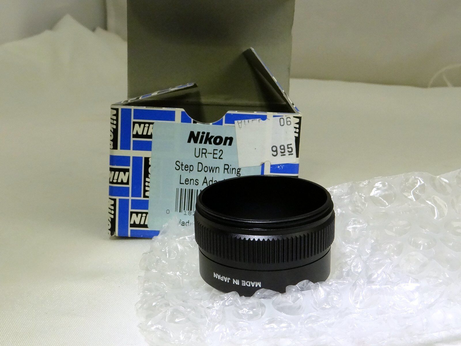 Nikon UR-E2 Step Down Lens Adapter Ring for Nikon Coolpix 880 Genuine Boxed