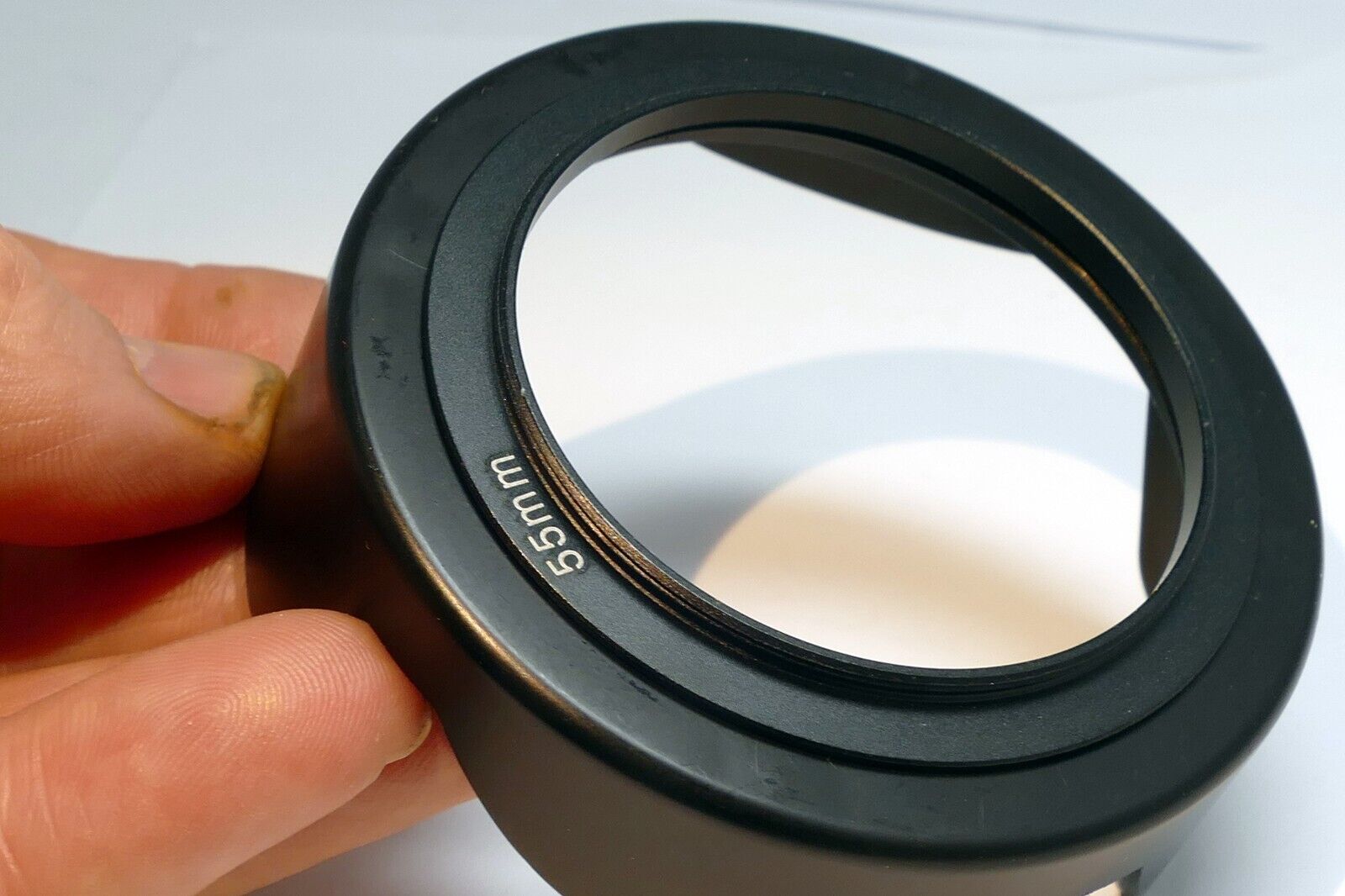 55mm Petal Lens hood shade threaded screw in for 18-55mm IS (reversible)