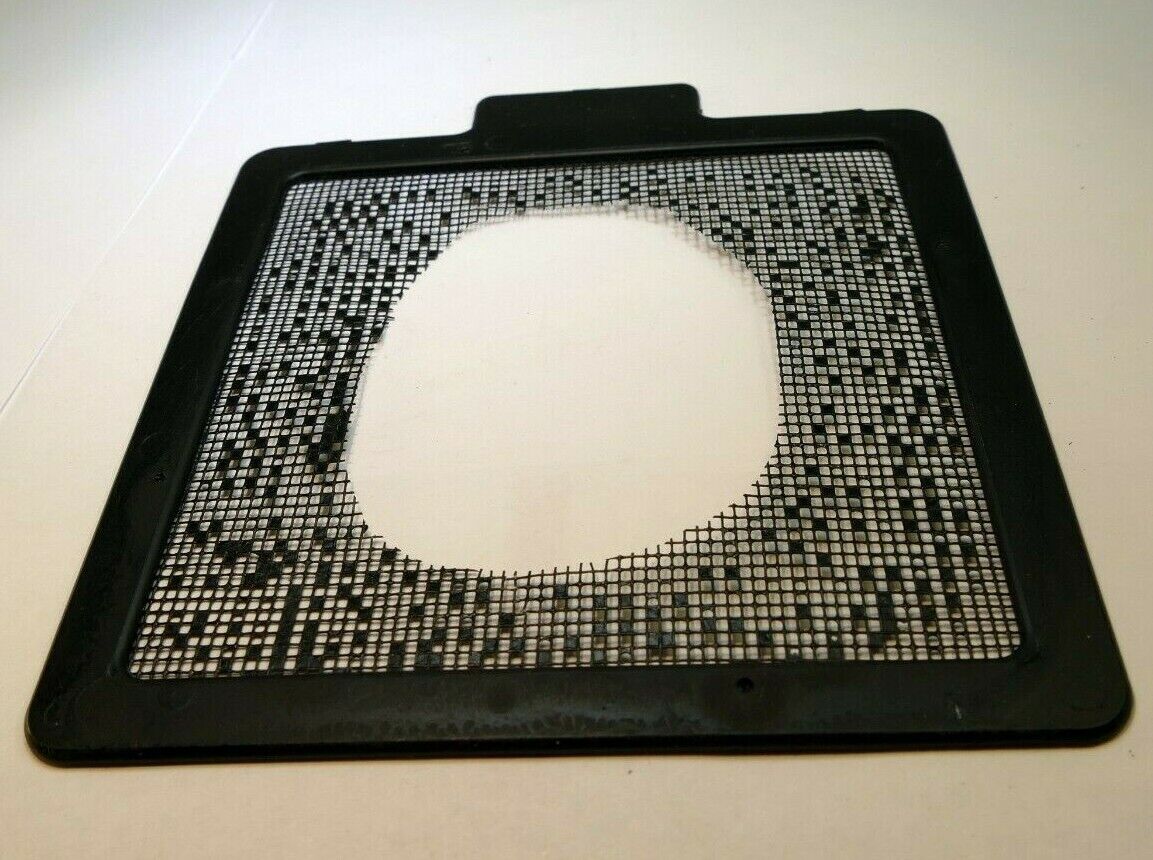 Lindahl Plastic Vignetter Mask Frame 4.5X4.5" bellows 2.5 Large Vertical Oval