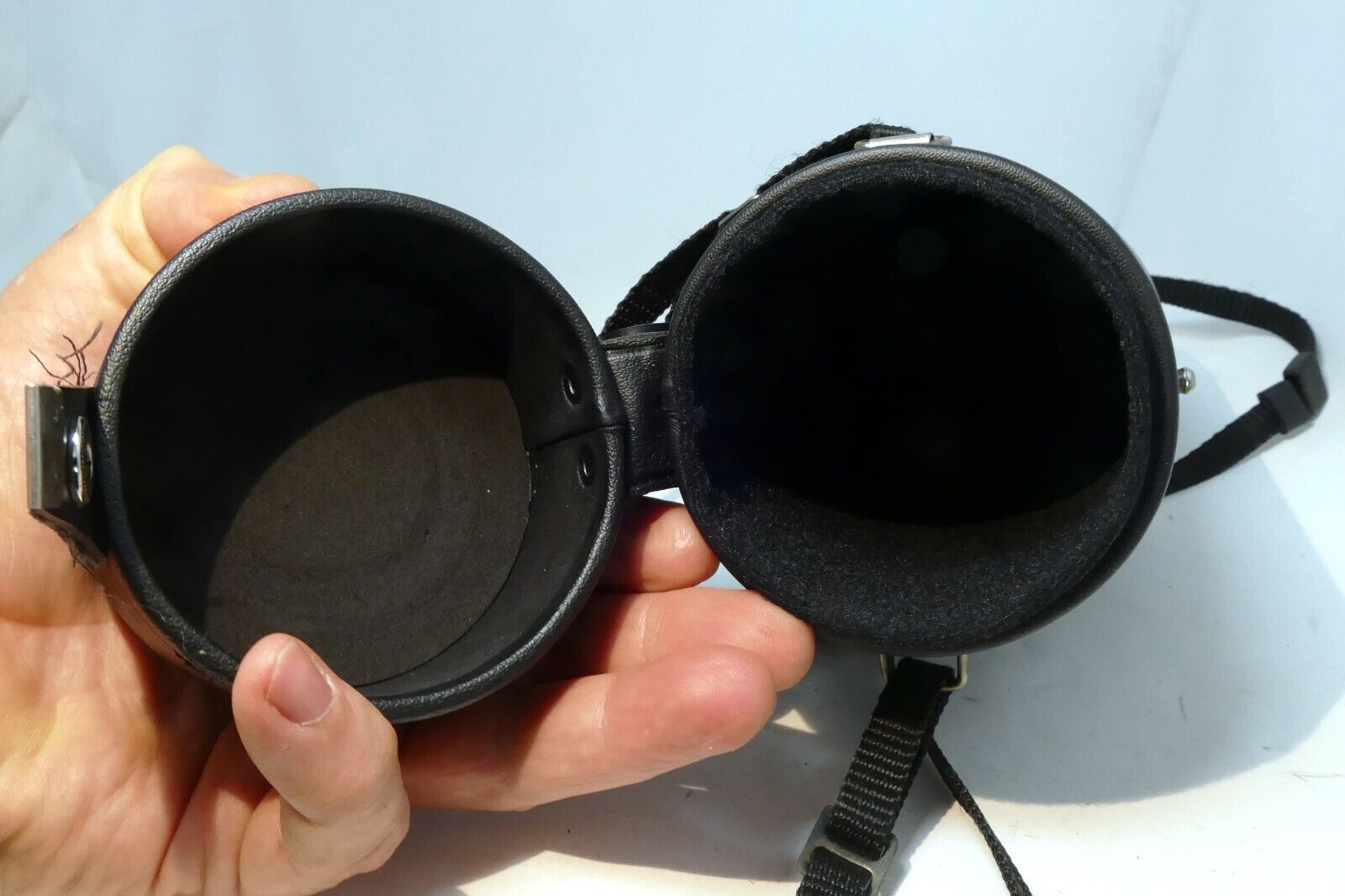 Vivitar Hard Lens Case for 70-150mm f3.8 macro 2.5x6"