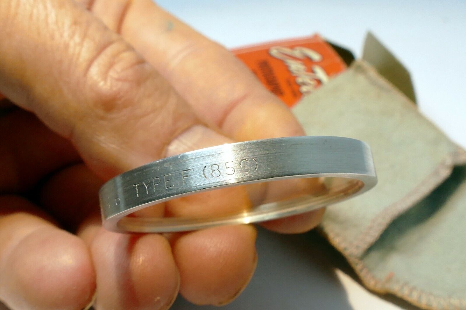 Enteco Lens filter drop in series 6 VI  85C Converts 4900°K to 3200°K Tungsten