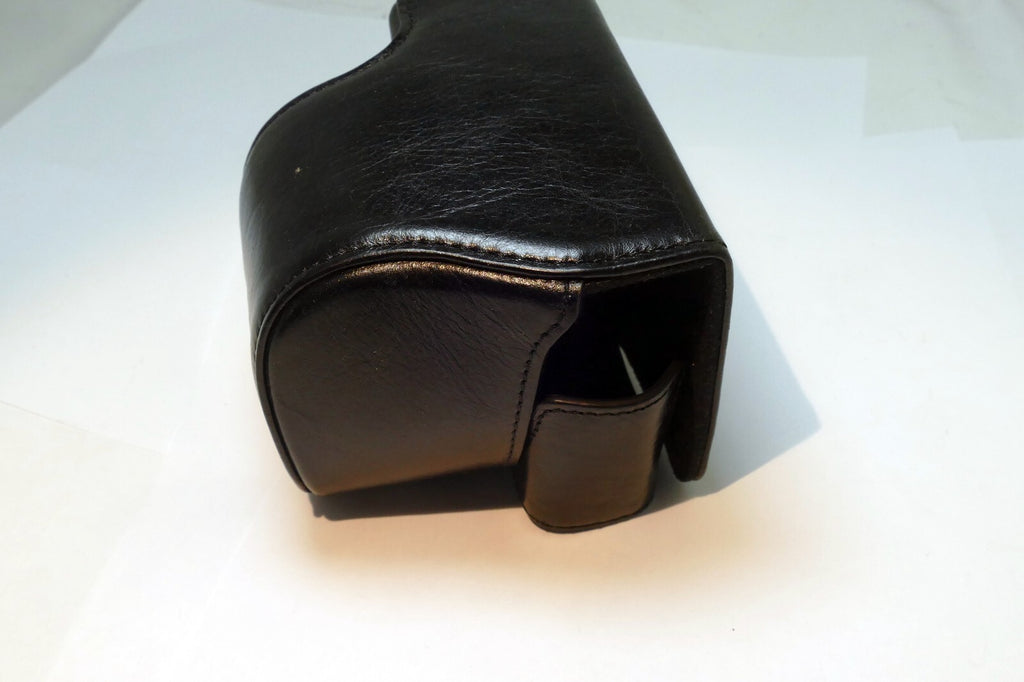 MegaGear III3 Case for Sony Alpha  digital camera