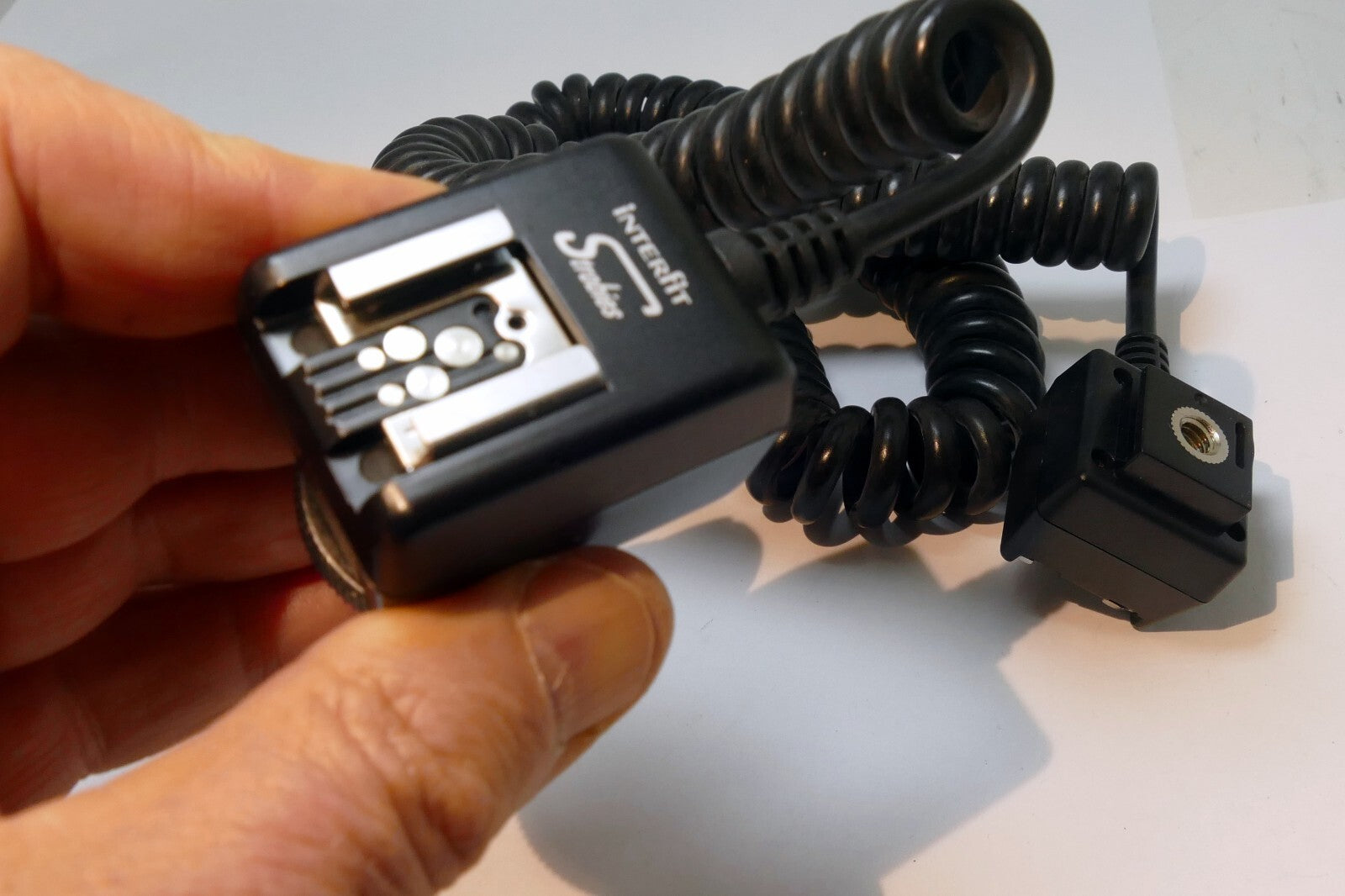 Interfit Strobies TTL Sync Cord 12 Ft Cable Multi-Fit EOS EF/R Nikon D/ Z