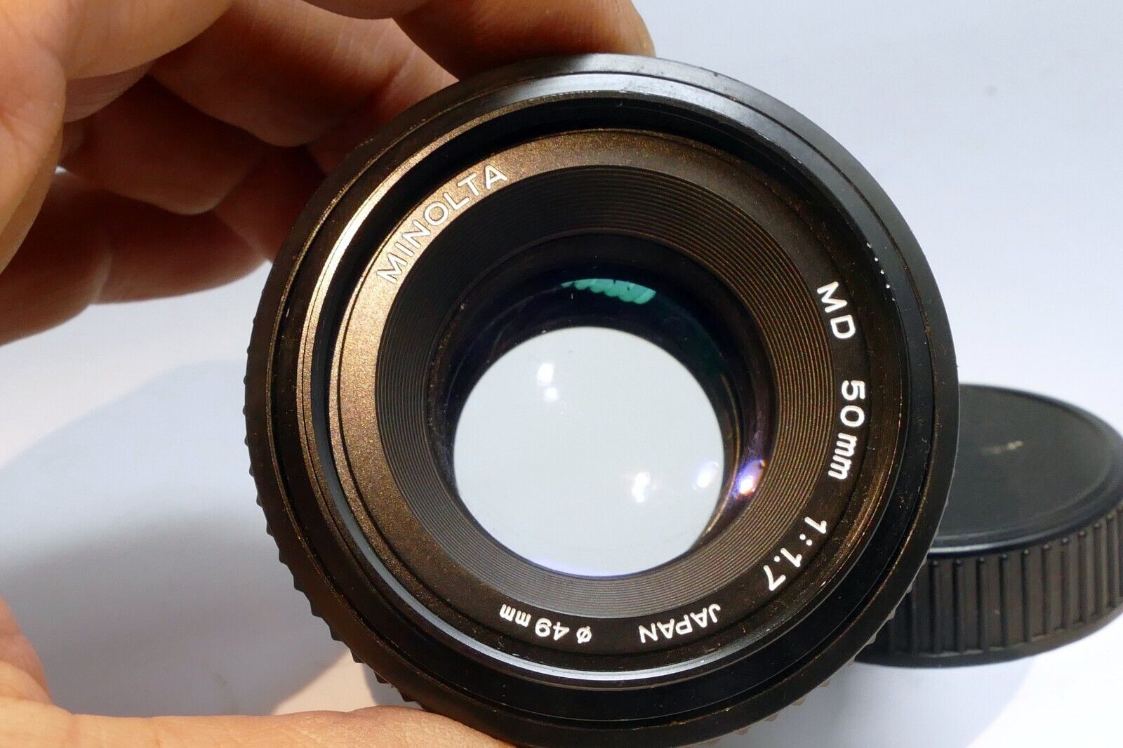 Minolta  MD 50mm f1.7 Lens aperture inop stuck - as is for parts