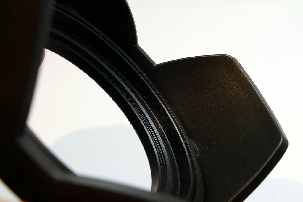 Ritz camera 52mm Plastic Petal Lens Hood Shade screw in type double threaded