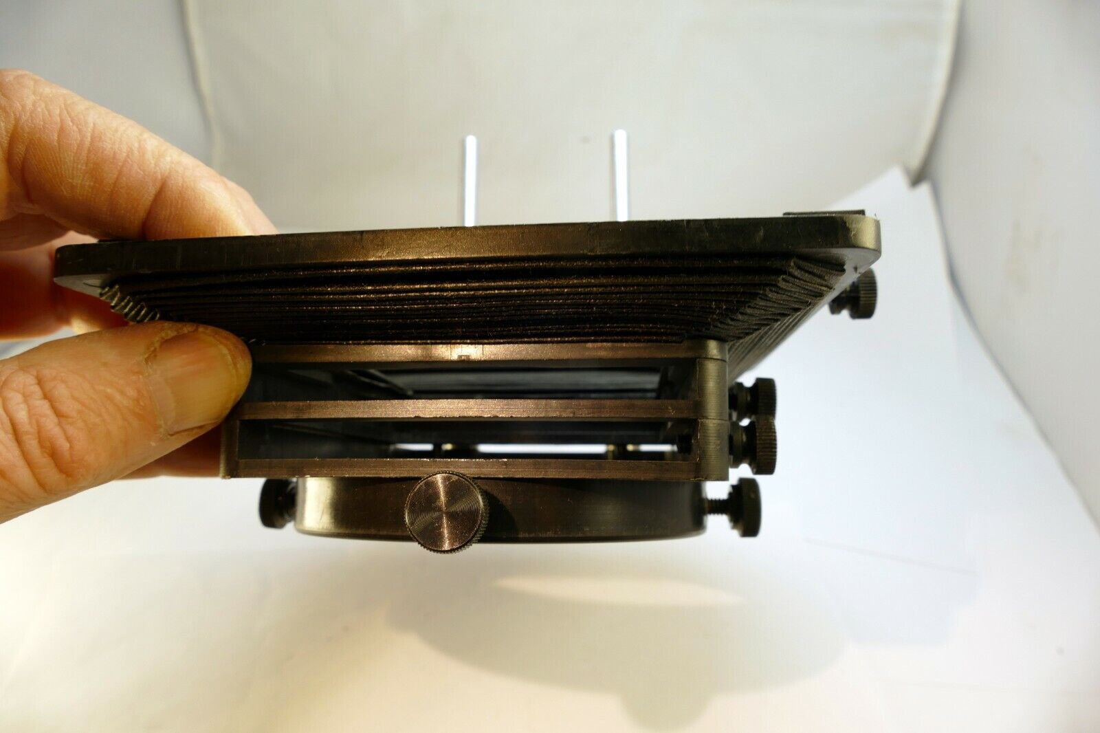 Lindahl Bellows Hood Vignetter System Double Slot 3" square filter