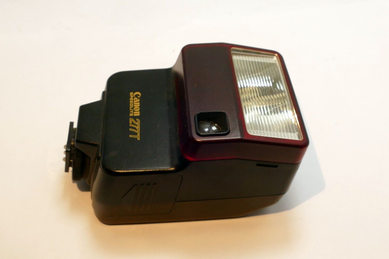 Canon 277T Speedlight Shoe Mount Flash - works good