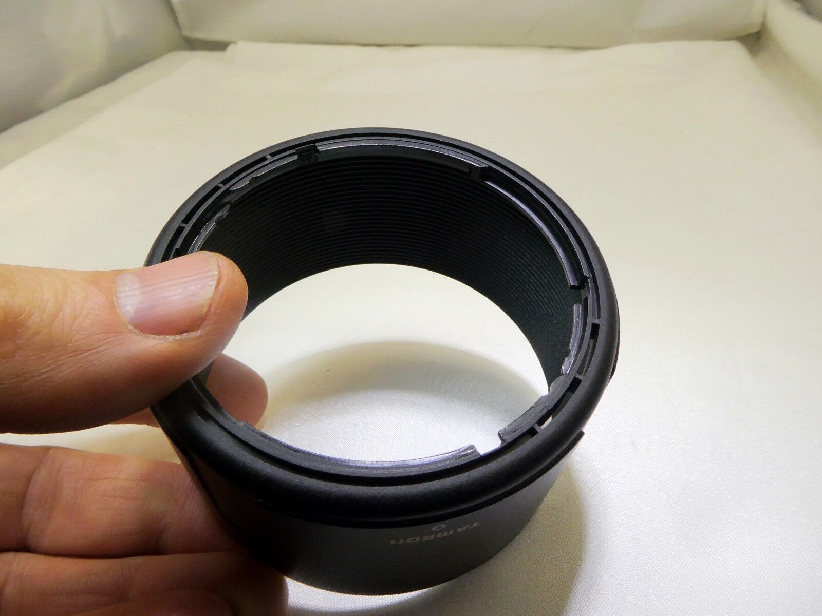 Tamron 2B4FH Lens Hood Shade for 70-300mm 75-300mm f4-5.6 572D 672D Genuine OEM
