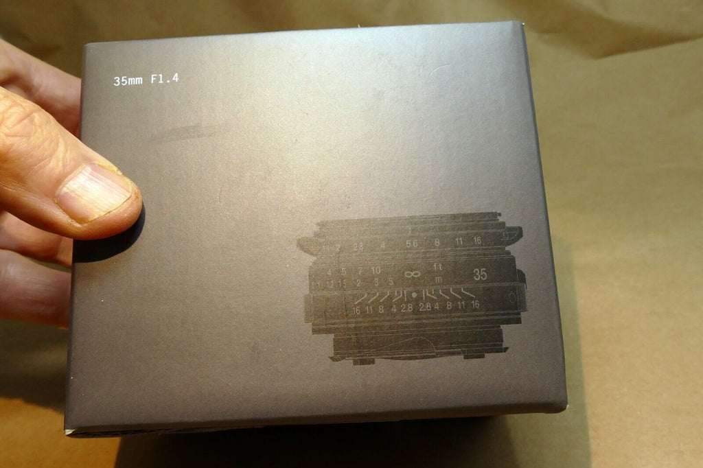 empty lens box (only) for  Nokton Classic Voigtlander 35mm f1.4 S.C.  M lens