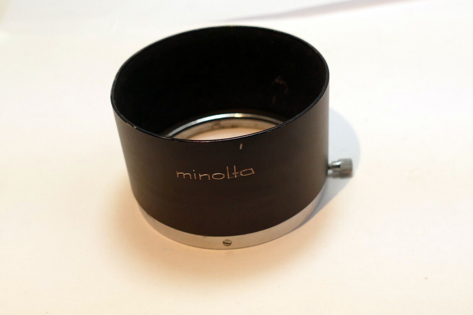 Minolta D57KD Metal Lens Hood Shade (55mm) for Auto 100/3.5 135/2.8- genuine OEM