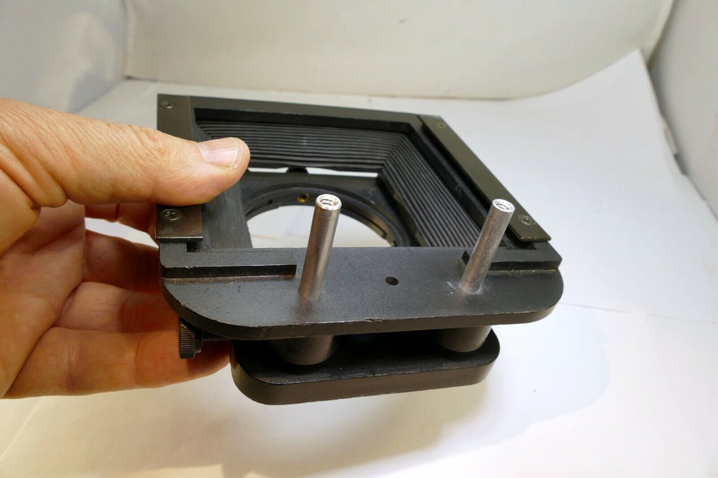 Lindahl Bellows lens Hood 31.1325 Bell-O-Shade Single 3X3 slot CF Hasselblad