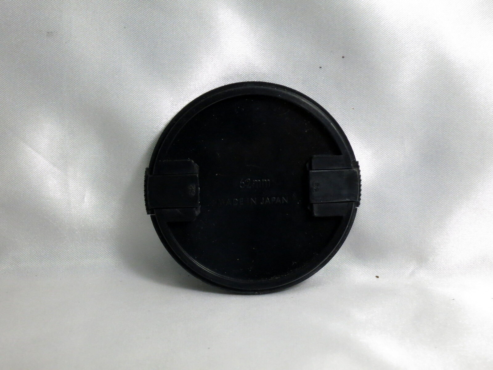 Sigma 62mm Camera Snap-on Front Lens Cap for 28-200mm AF 105mm