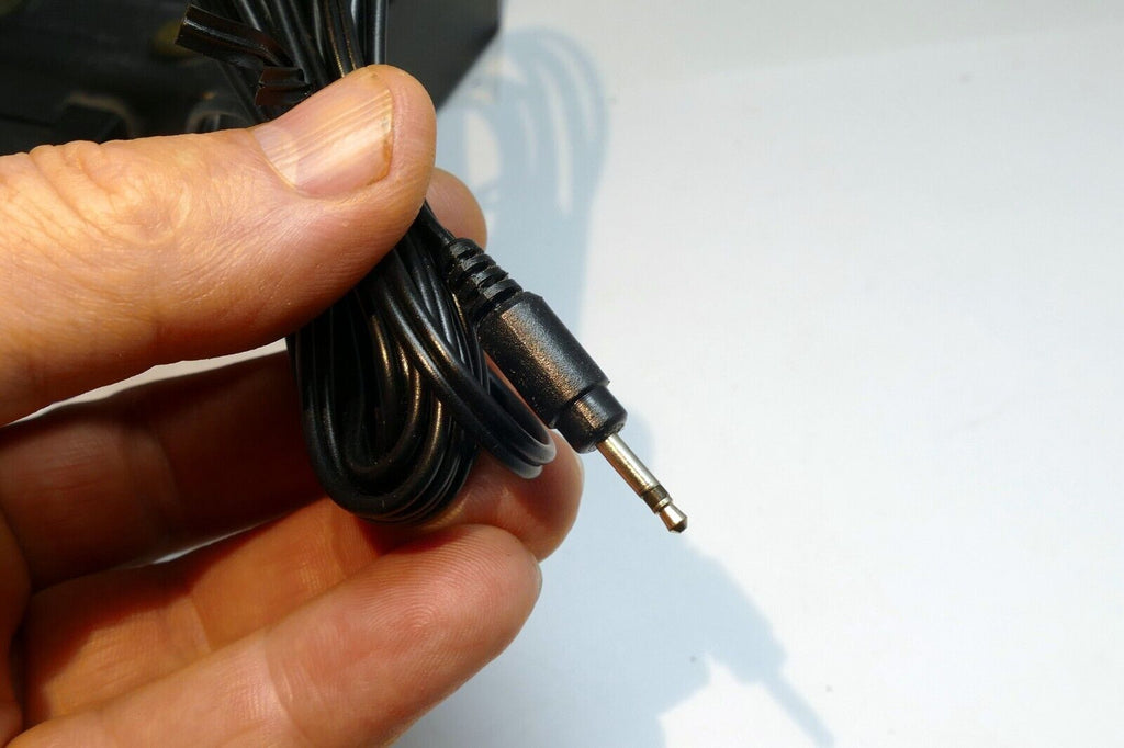 Nikon MH-2 Quick Charger Ac100V – DC20V 91-23504 MH-2 (missing AC wall cable)