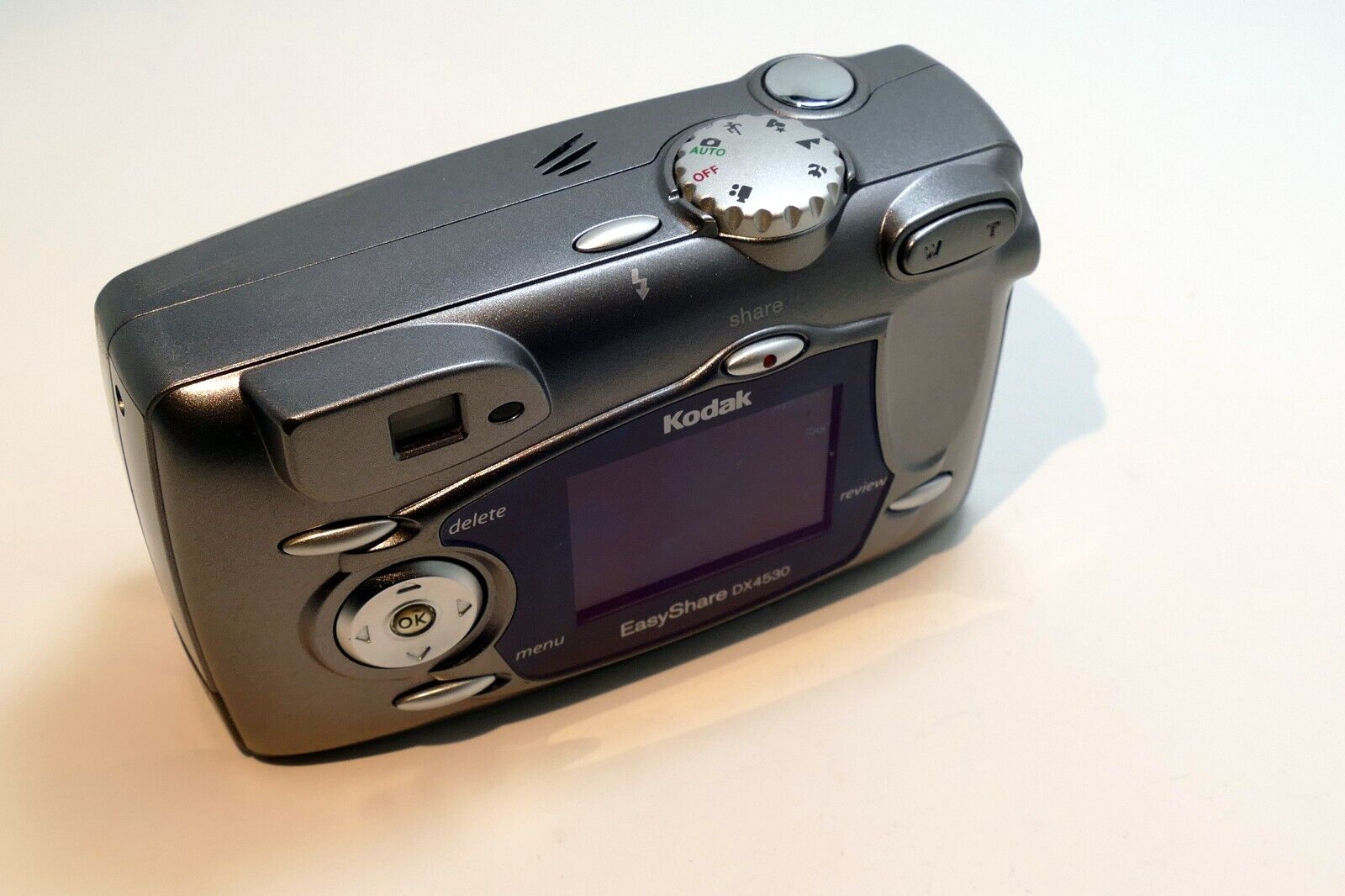 Kodak Easy Share DX4530 Camera - Untested AS IS - Parts or Repair