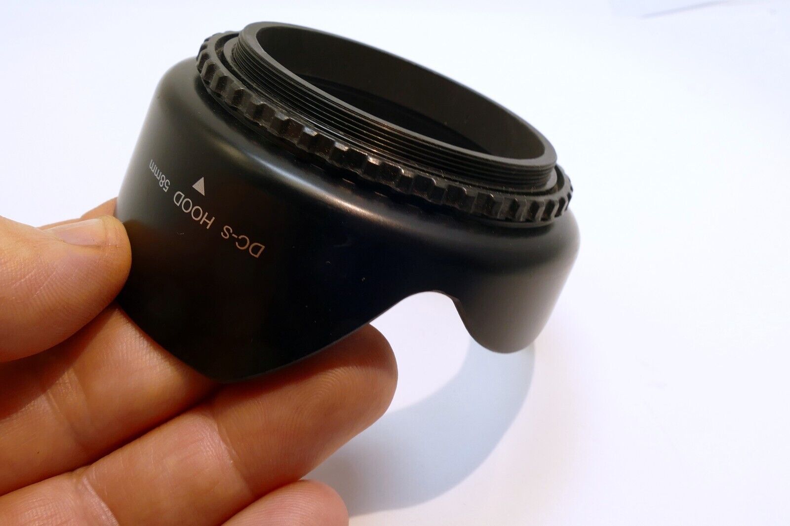 58mm Petal Hood Shade screw in for  EF 50mm f/1.4 USM EF-S 18-55mm f/3.5-5.6 IS