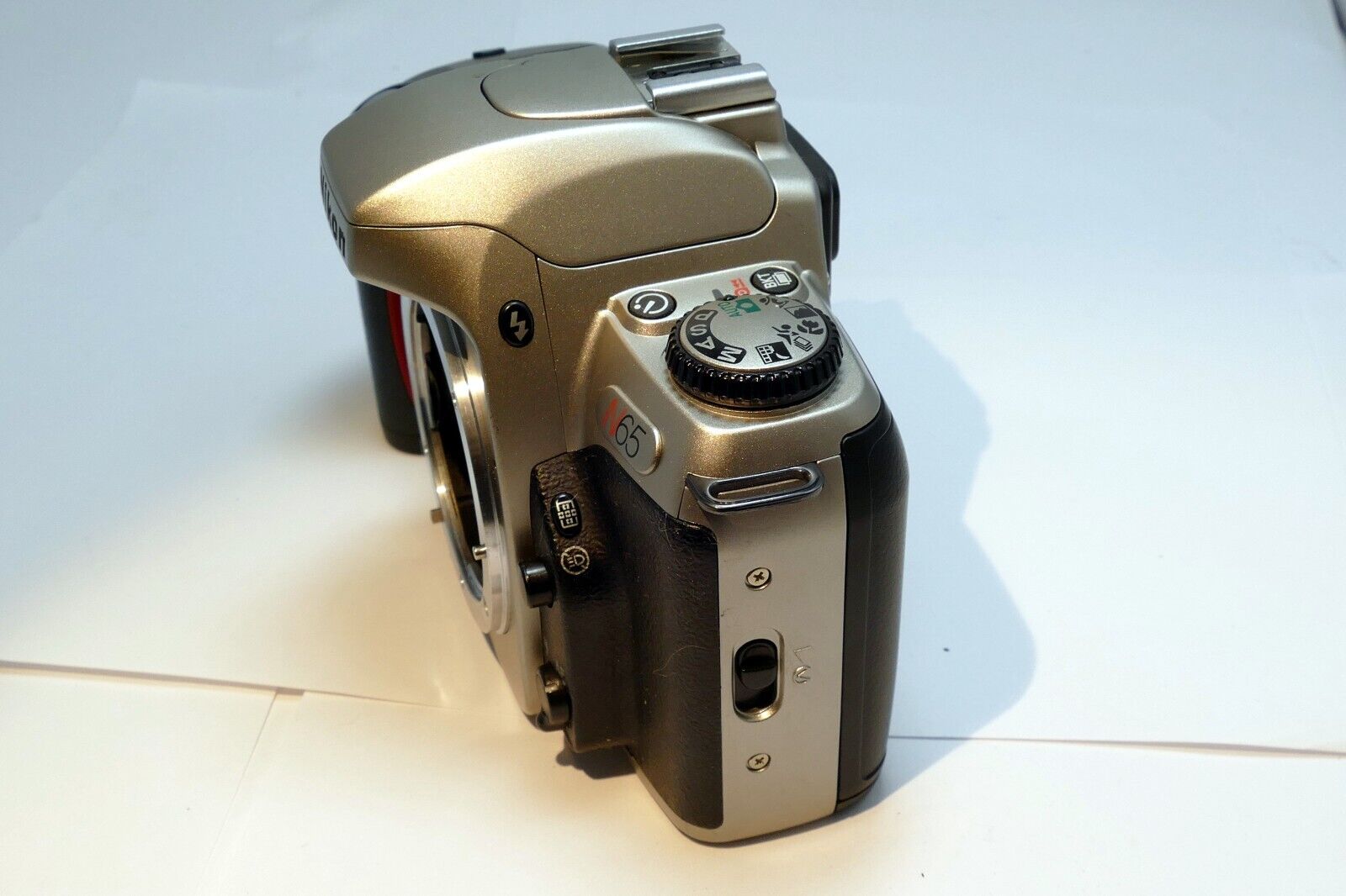 Nikon N65 Camera Body Only parts or repair - AS IS