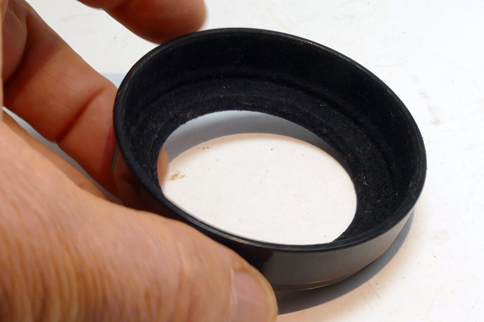 52mm Plastic Threaded Lens Hood Shade for 28mm f2.8 Wide Angle