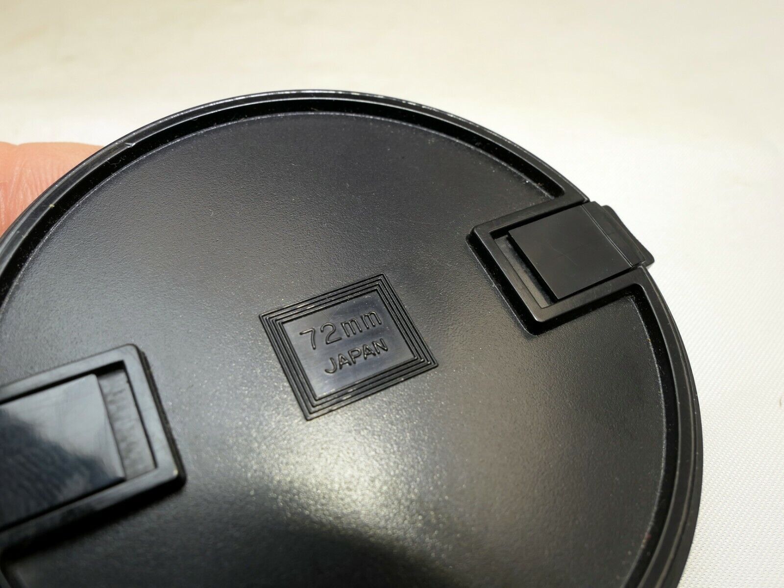 Tamron 72mm Lens Front Cap snap on  type Genuine Original