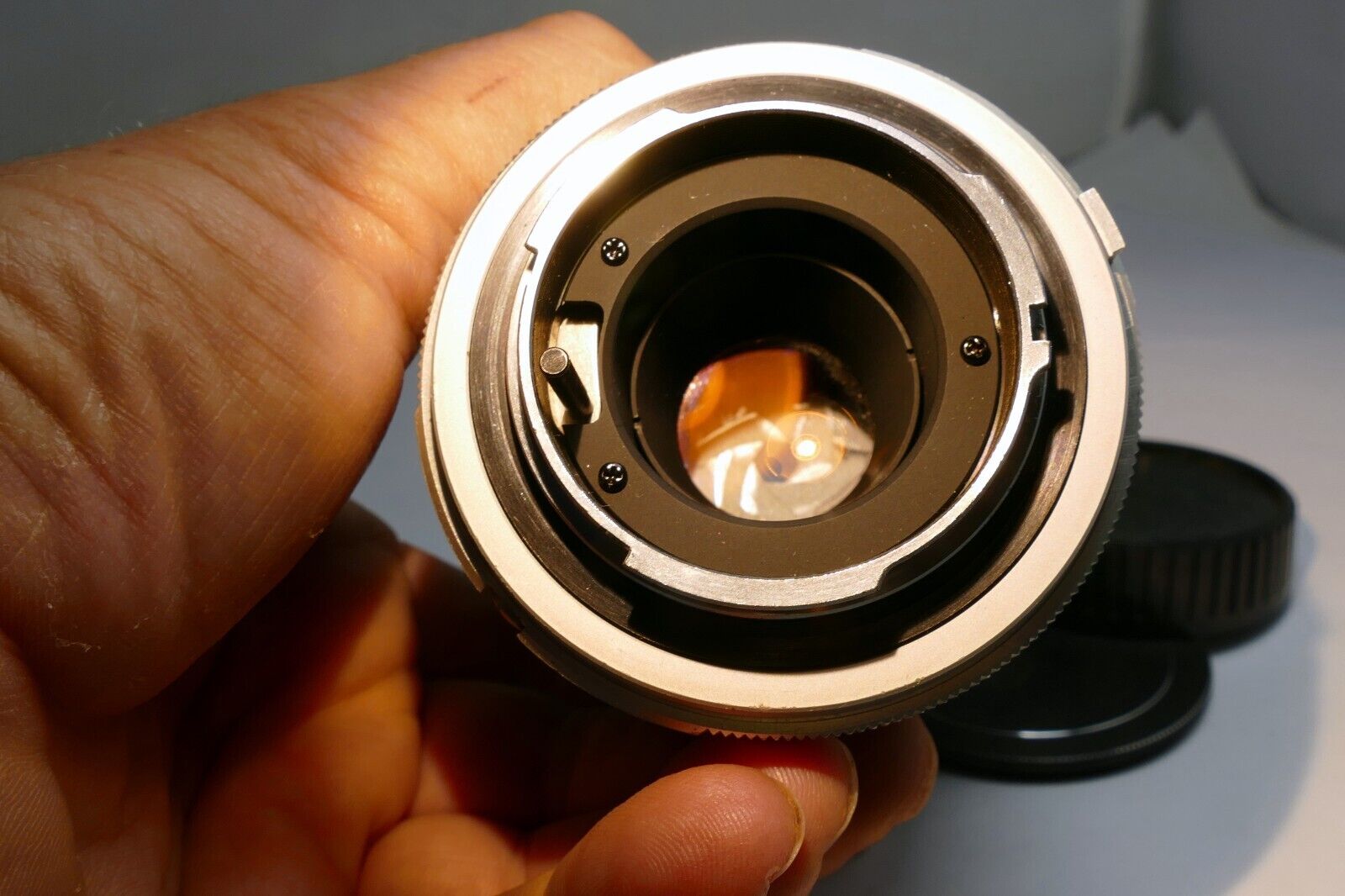 Minolta MC Tele Rokkor QD 135mm f3.5 Lens - AS IS with aperture oil stuck