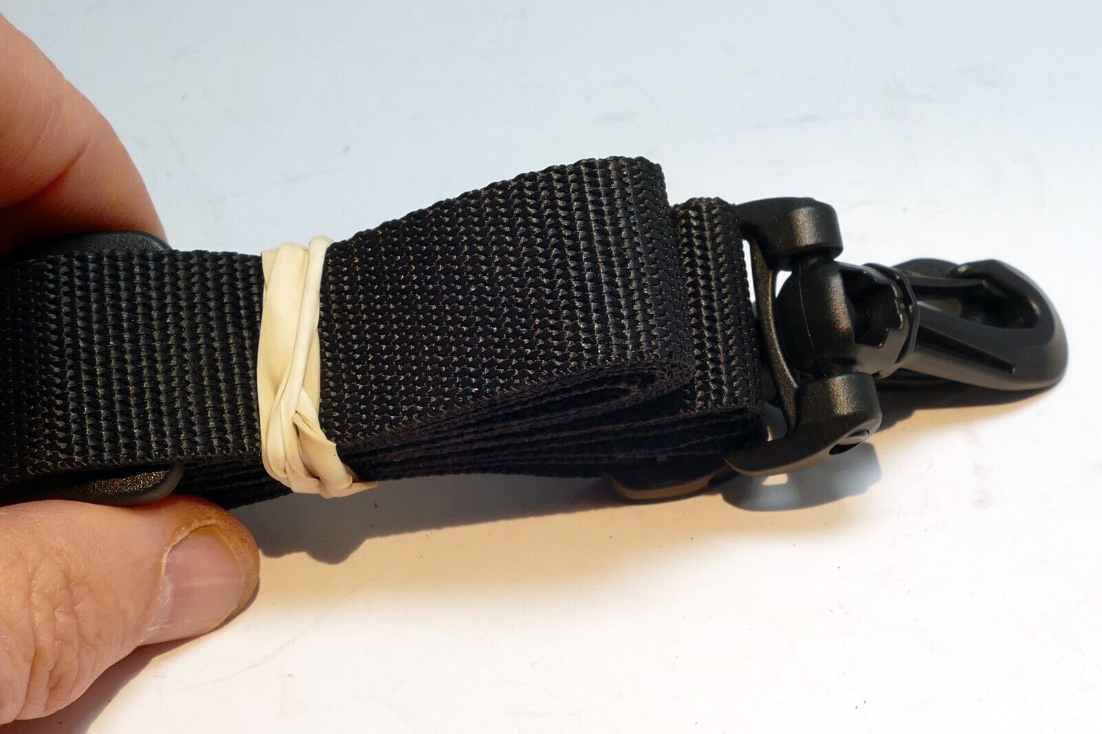 2.5cm wide Nylon Strap for Camera  Case or Lens Case black snap on plastic lugs