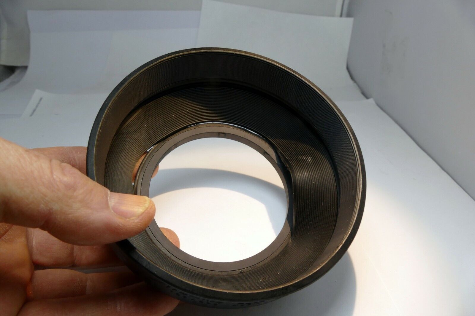 Rubber Lens Hood Shade for  Mamiya sekor C 100-200mm F5.2 W RB 67 RZ67 - Parts