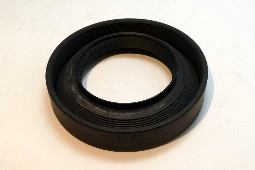 Mamiya 55mm Rubber Lens Hood Shade for 127mm f4.7 UNIVERSAL Press Sekor P