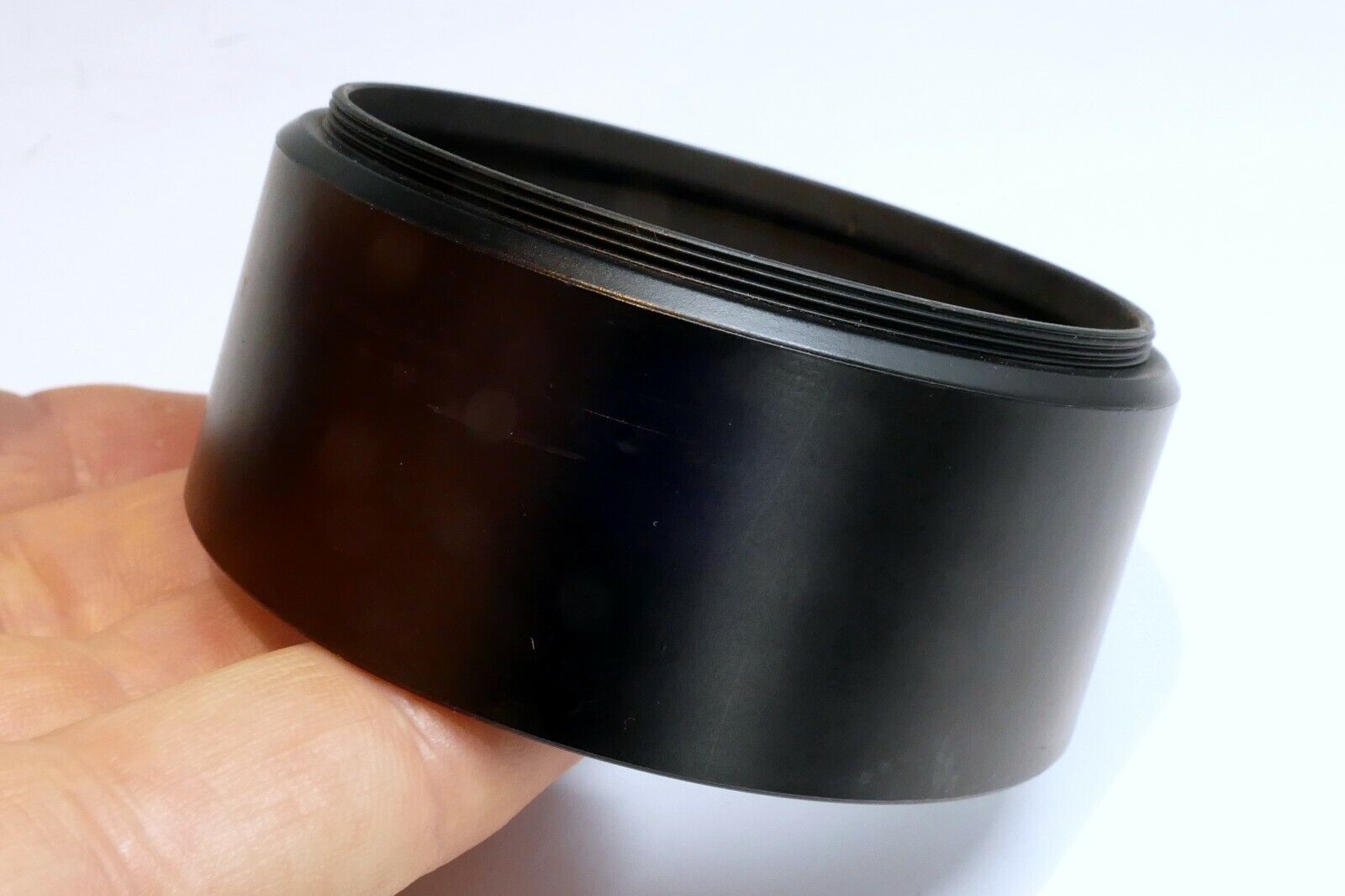 64mm Lens Hood Shade threaded for series 8 (VIII) plastic single threaded