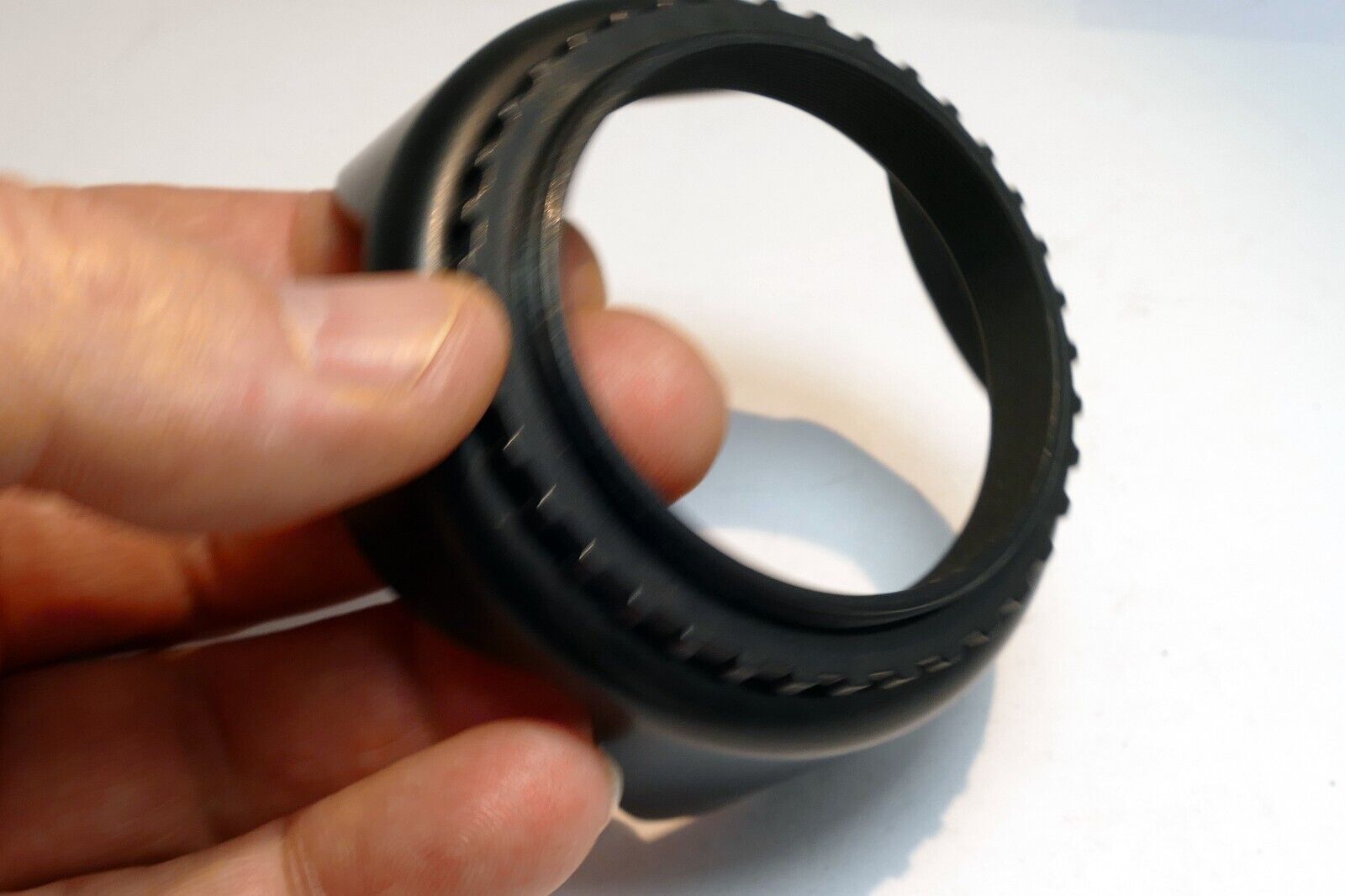 52mm OD Lens Hood Shade   threaded plastic for 18-55mm