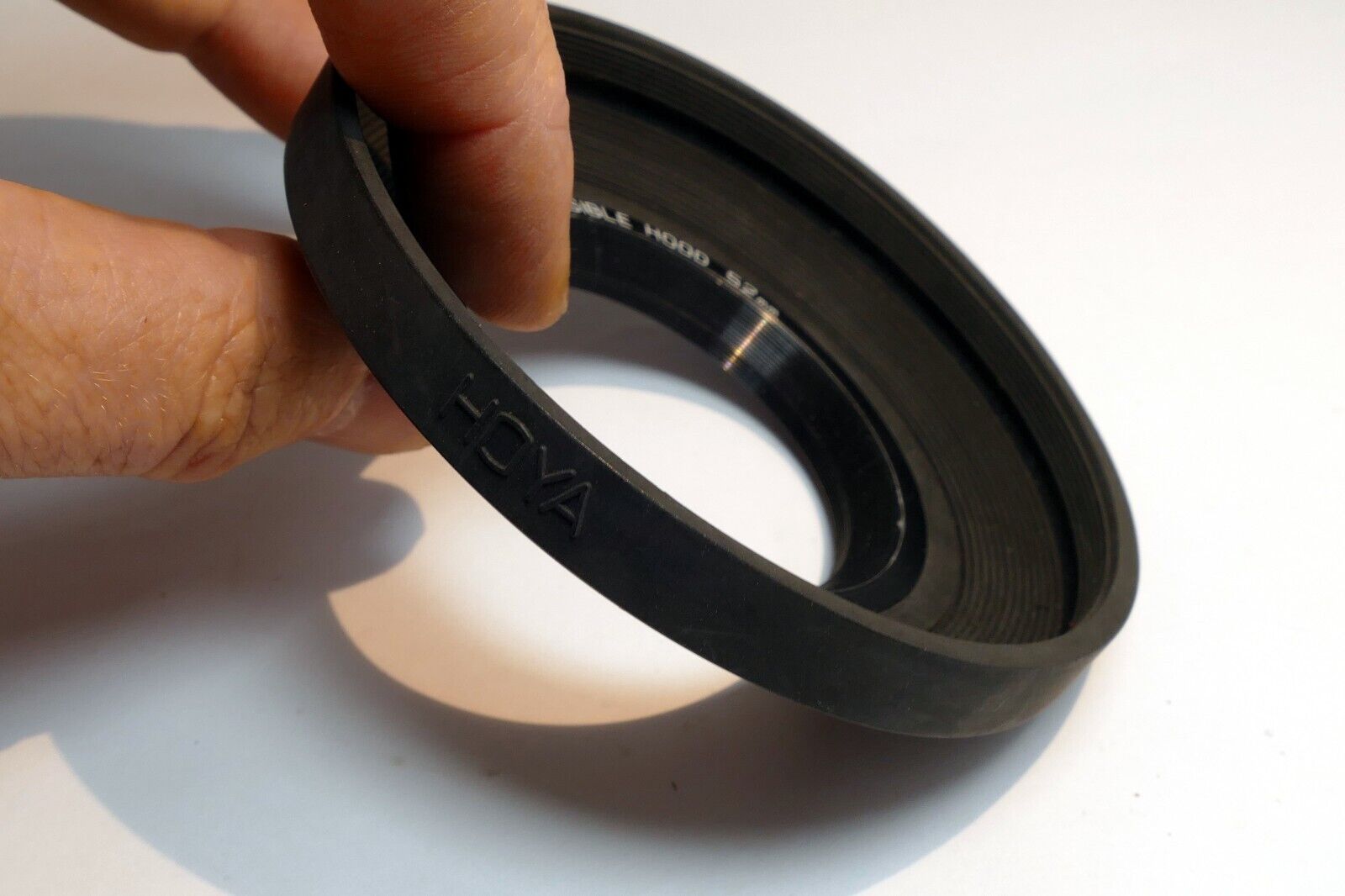 Hoya 52mm Rubber Lens Hood Shade for wide angle 28mm f2.8 lenses