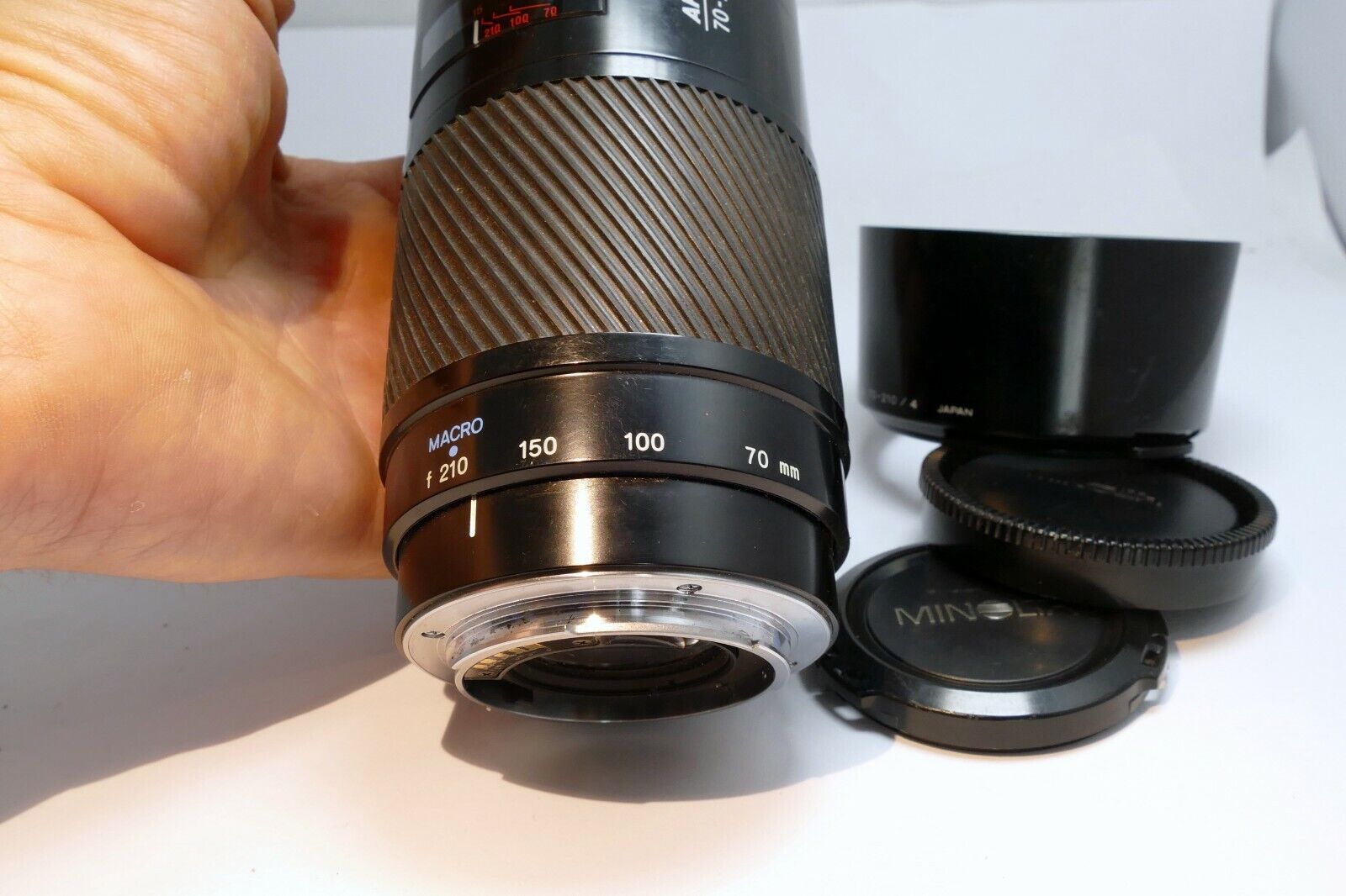 Minolta 70-210mm f4 AF Lens SONY A mount α37 α67 α57 α58 α68 SLR cameras